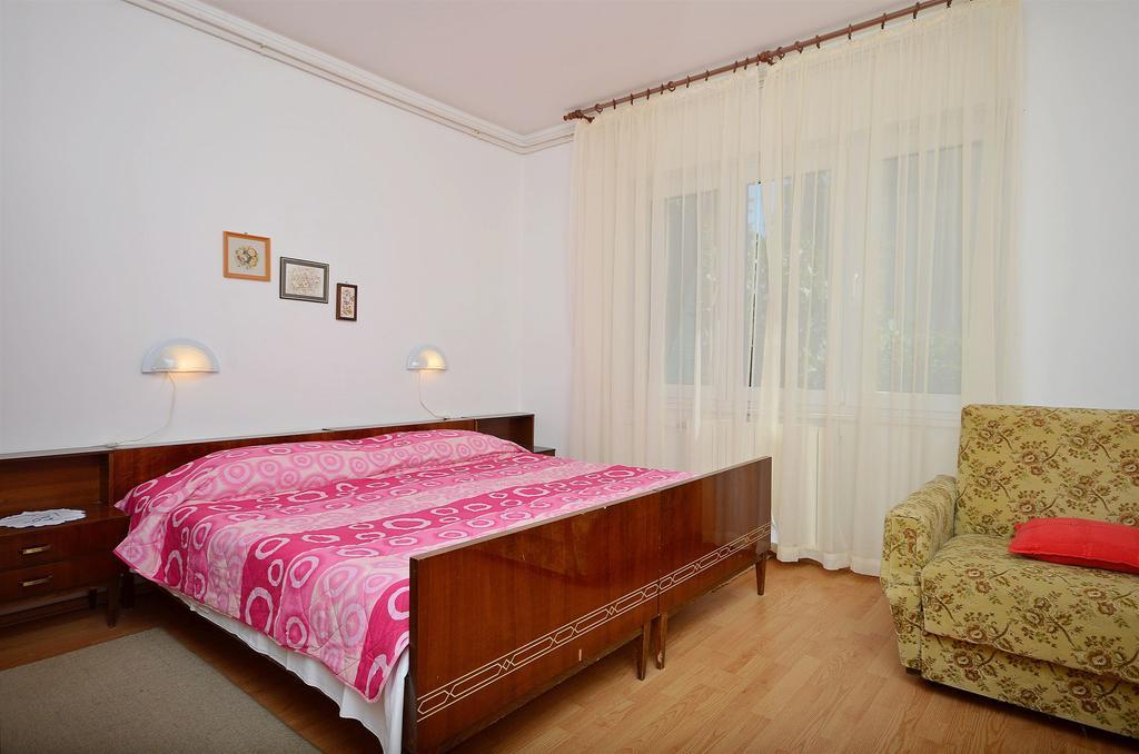 Apartments Branko Vodice Buitenkant foto