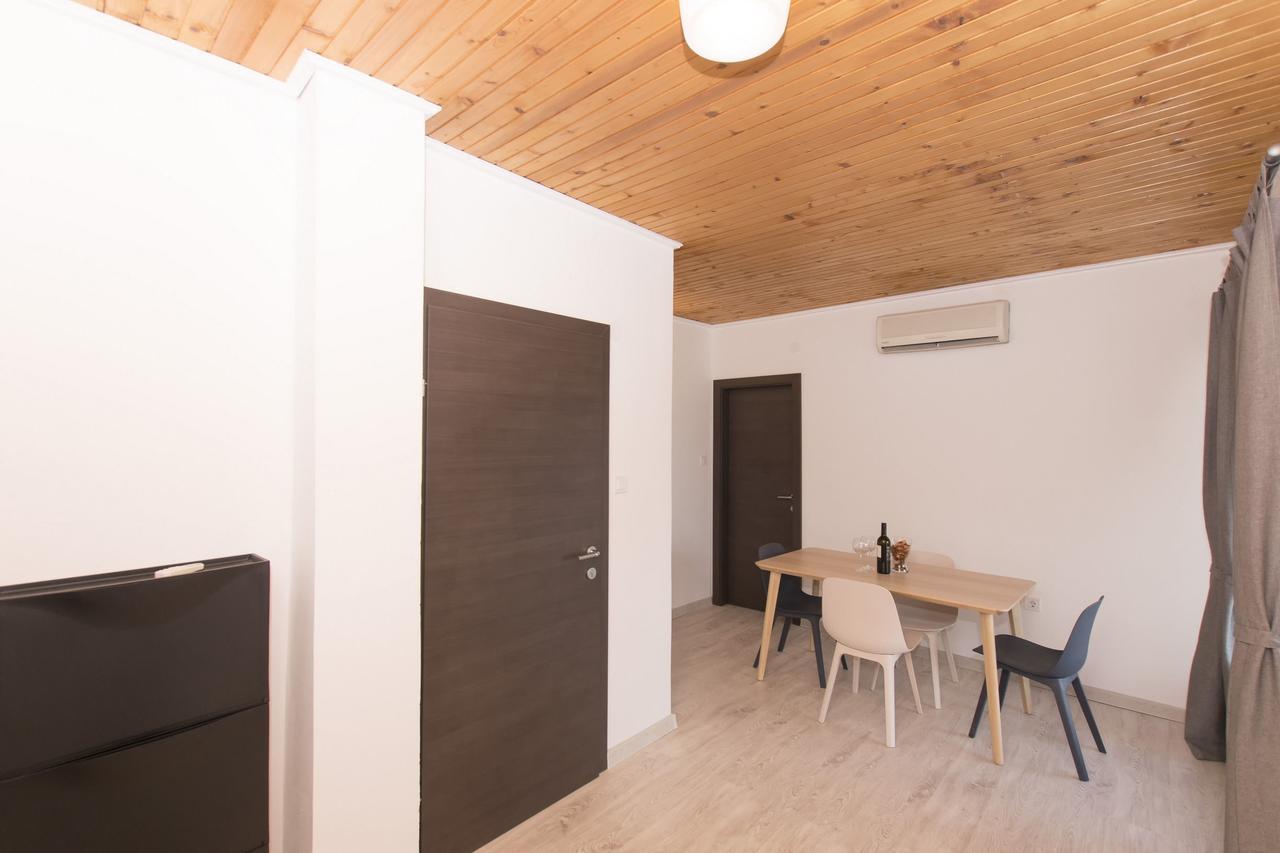 Apartments Branko Vodice Kamer foto