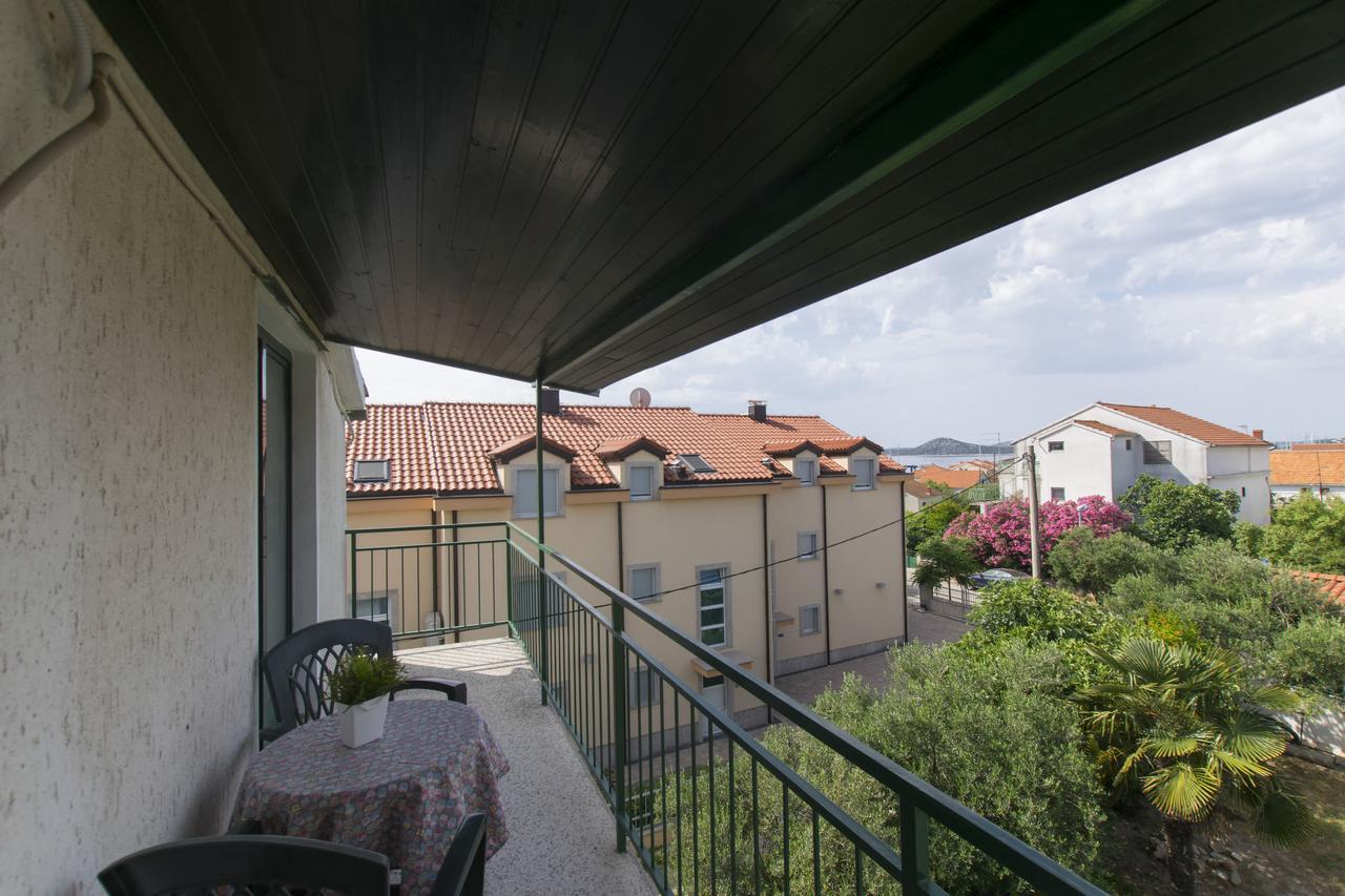 Apartments Branko Vodice Buitenkant foto