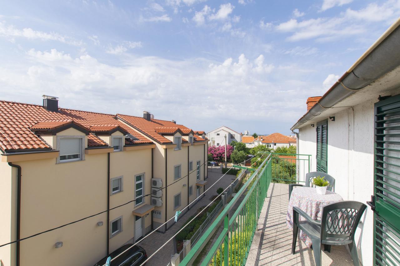 Apartments Branko Vodice Buitenkant foto
