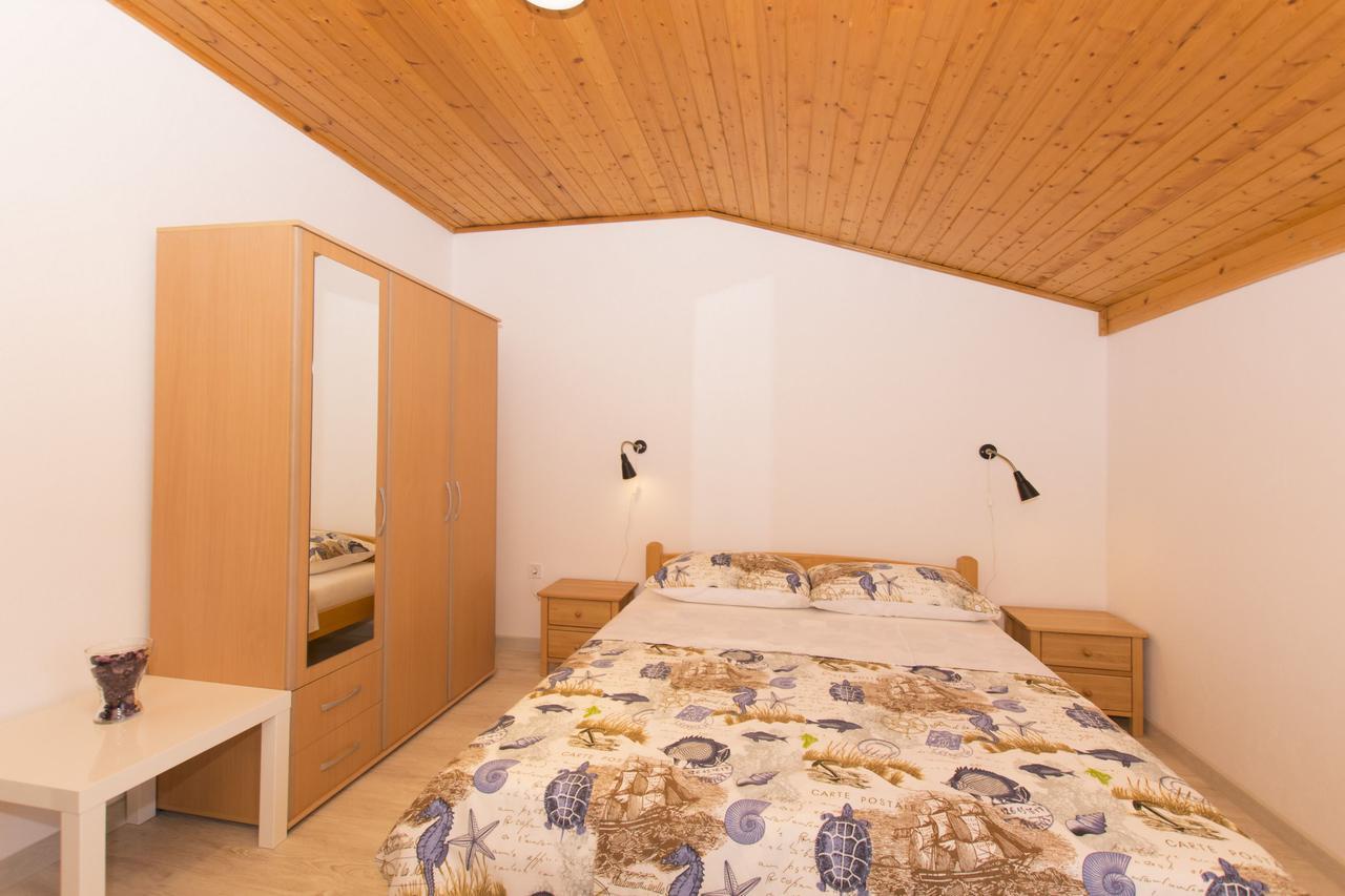 Apartments Branko Vodice Buitenkant foto