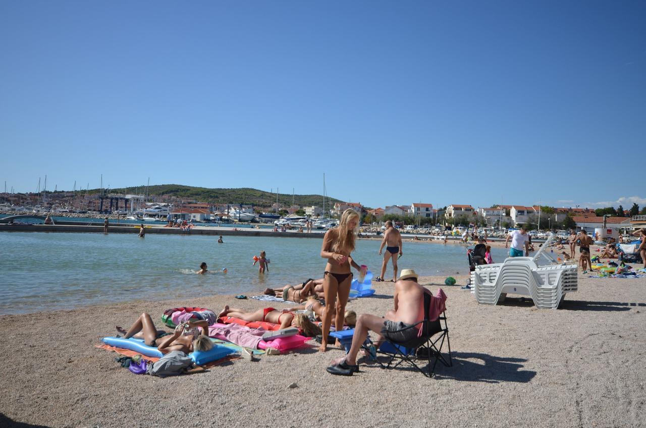 Apartments Branko Vodice Buitenkant foto