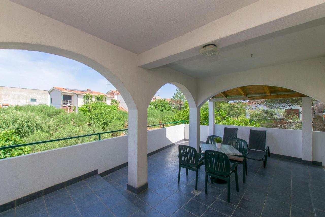 Apartments Branko Vodice Buitenkant foto
